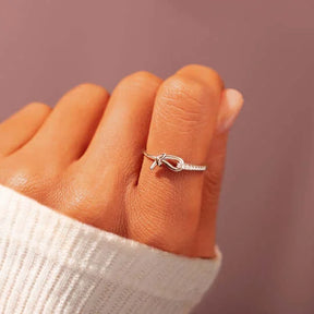 FRIENDSHIP HITCH KNOT RING